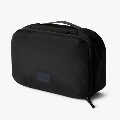 Hanging Toiletry Kit - US 3923