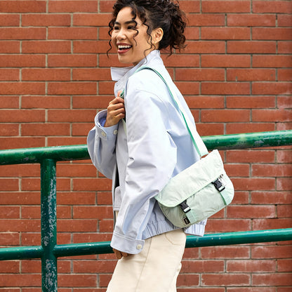 Cinch Mini Messenger - US 9326