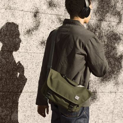 Classic Messenger - US 7083