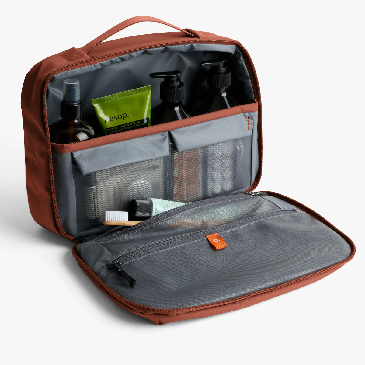 Hanging Toiletry Kit Plus - US 0646