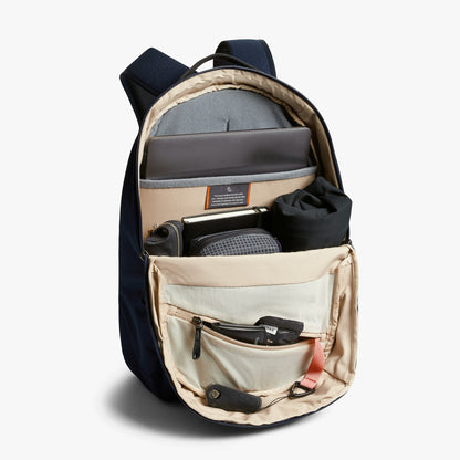 Via Backpack - US 9565