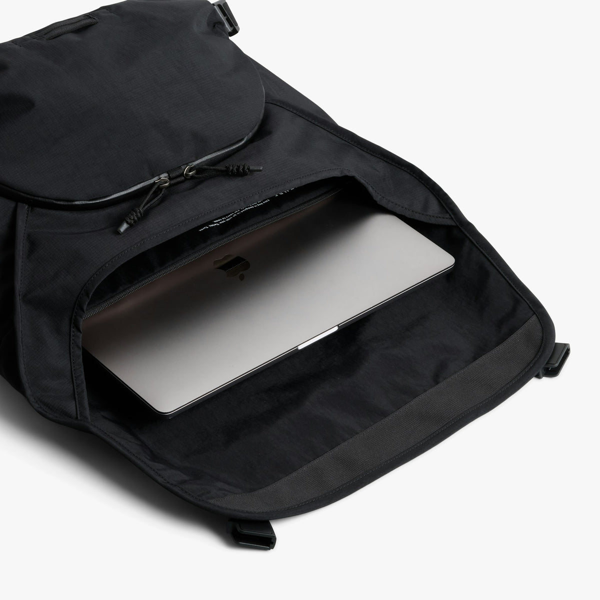 Venture Messenger 16” - US 5899