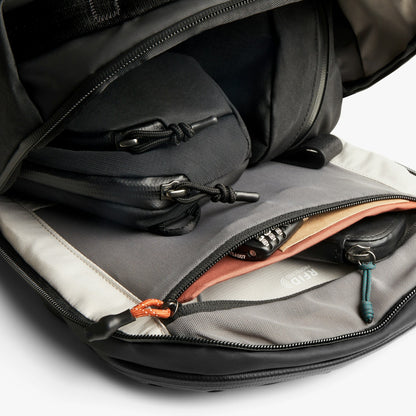 Venture Travel Pack 26L - US 3380
