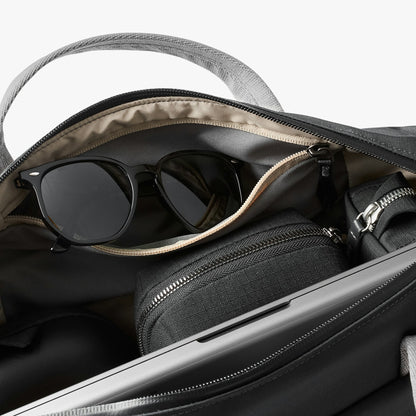 Via Work Bag - US 5564