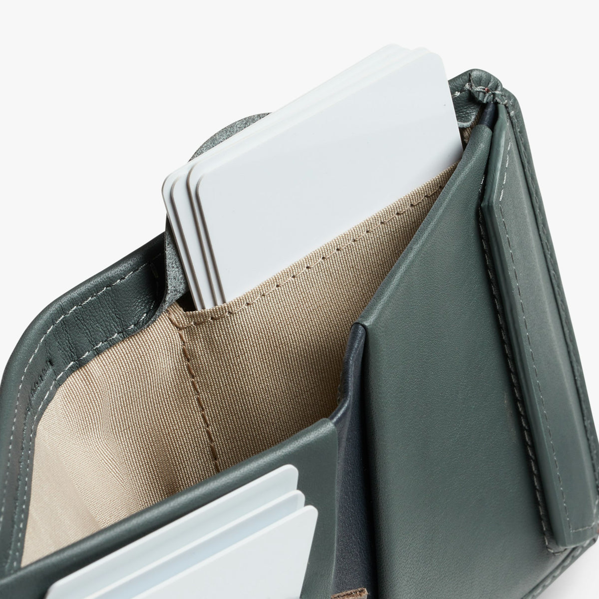 Coin Wallet - US 4262