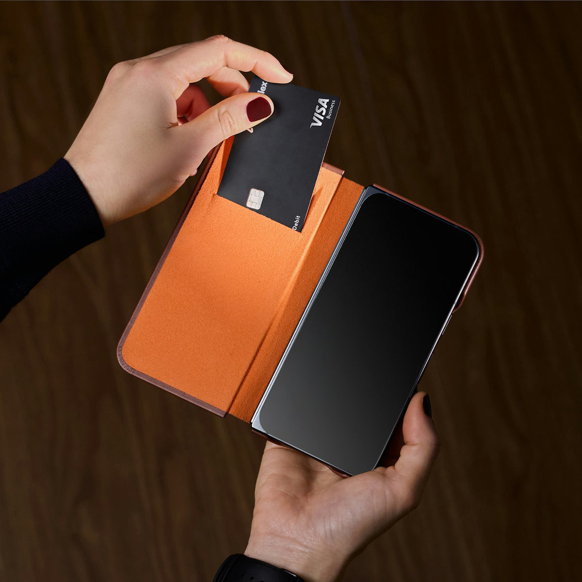 Leather Pixel Folio - US 2810