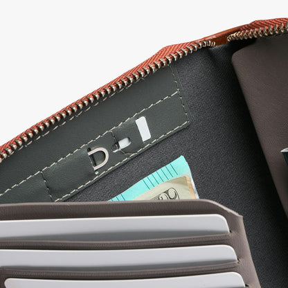Travel Folio - US 4138
