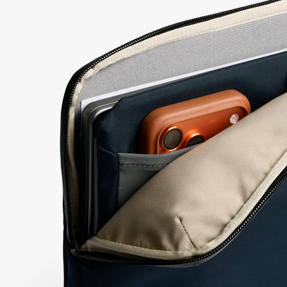 Laptop Caddy - US 6921