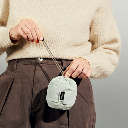 Cinch Pouch - US 7938