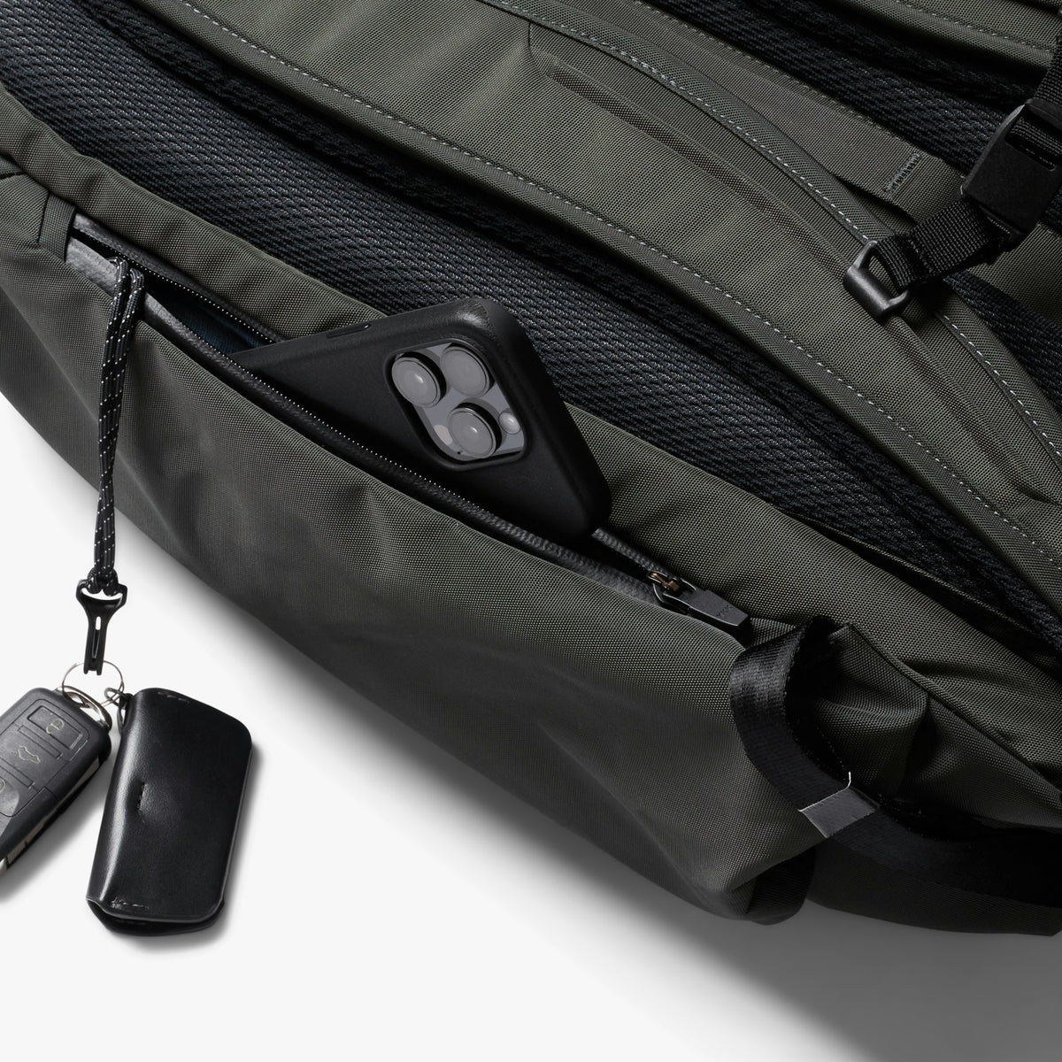 Transit Workpack Pro 28L - US 9272