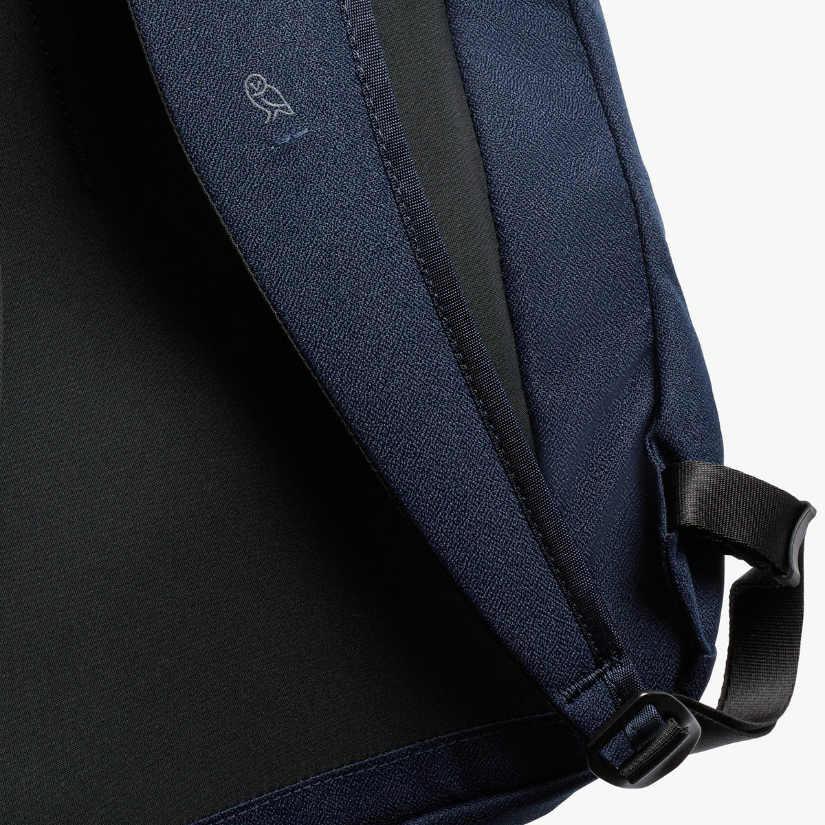 Via Backpack - US 9565