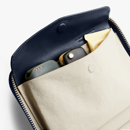 Folio Wallet - US 7984