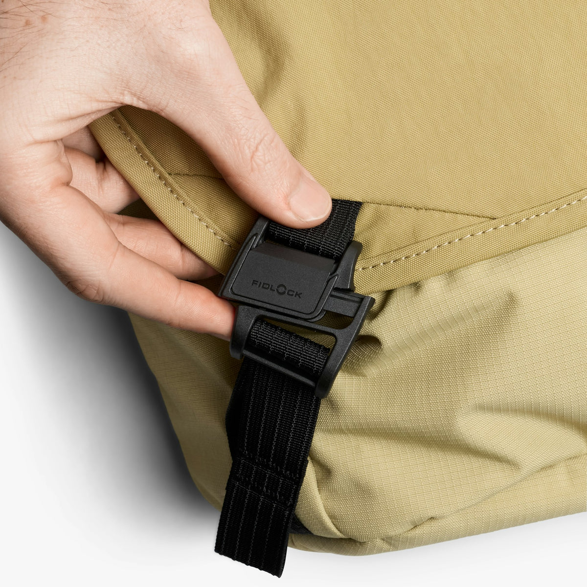 Venture Messenger 14” - US 3577
