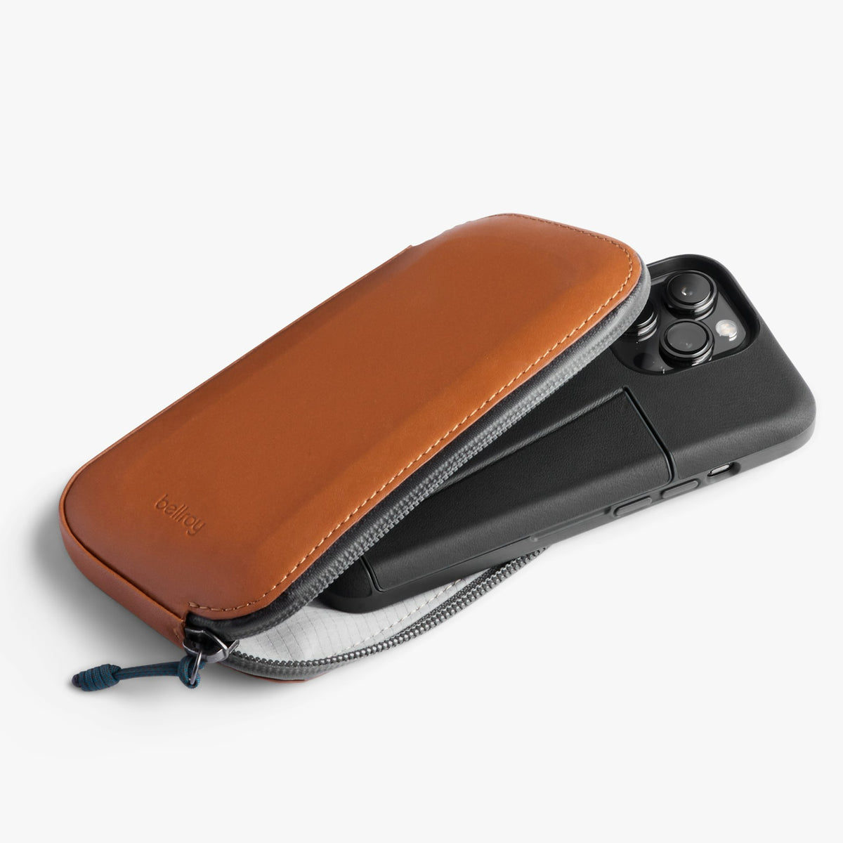 Venture Phone Pocket - US 6859