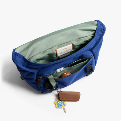 Classic Messenger - US 7083
