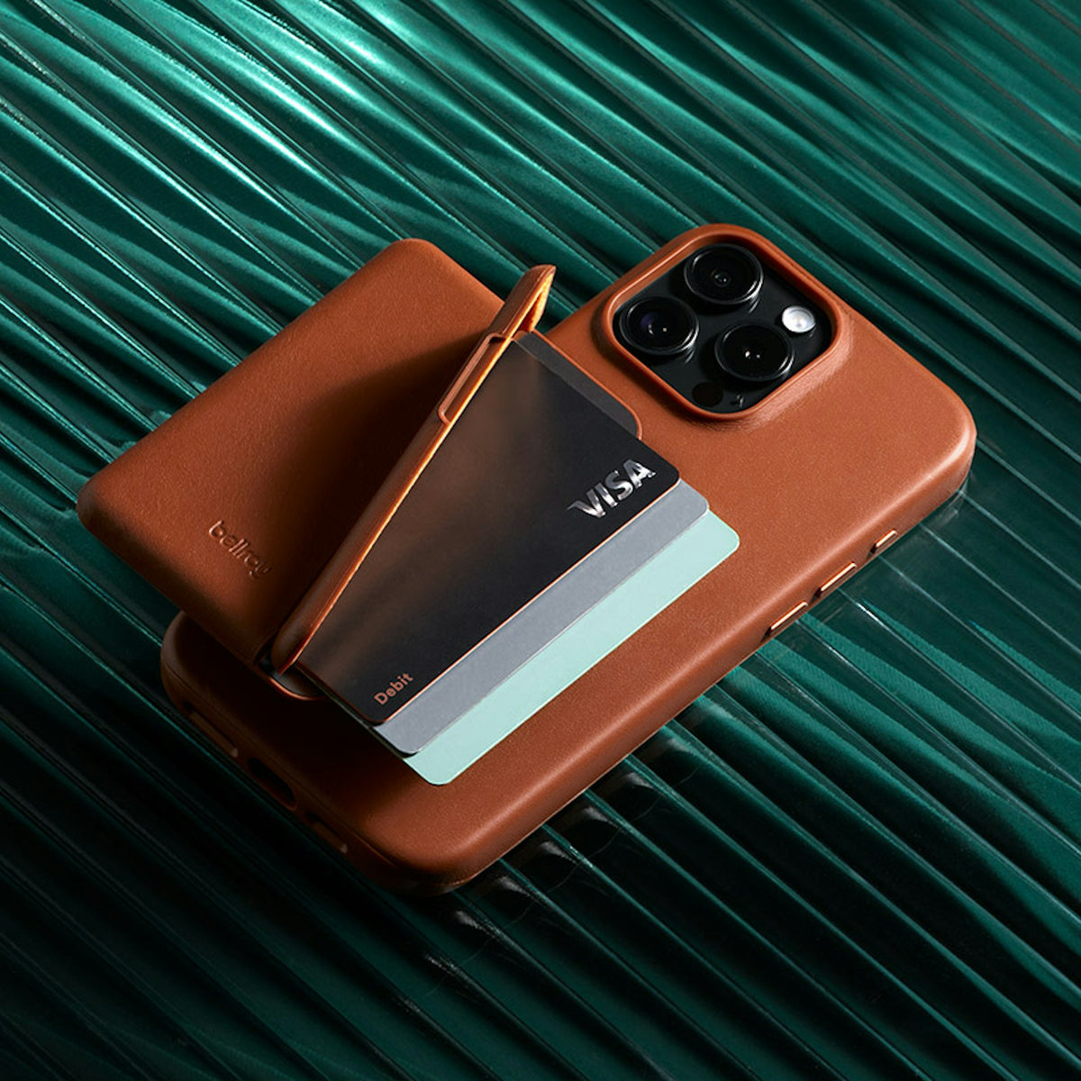 Mod Phone Case + Wallet - US 7052