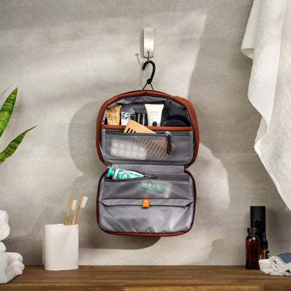 Hanging Toiletry Kit - US 3923