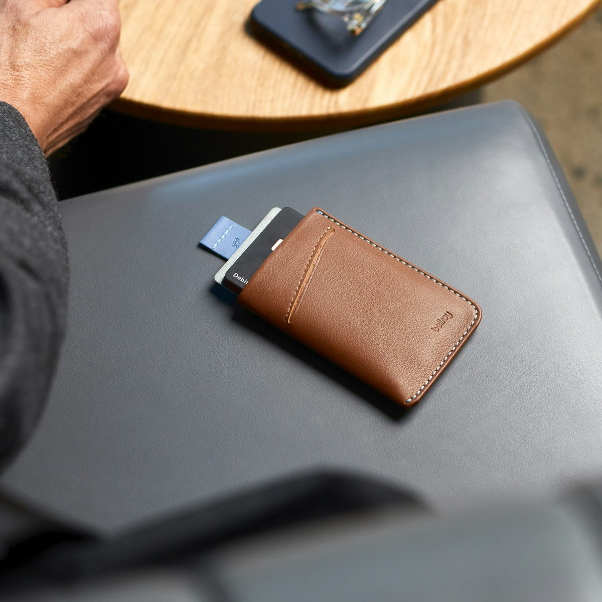 Card Sleeve - US 9557