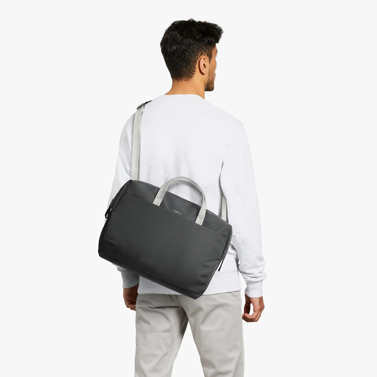 Via Work Bag - US 5564