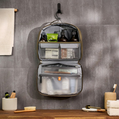 Hanging Toiletry Kit Plus - US 0646